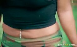 Sexo amador com rabuda cavalgando na rola