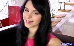 Samba porno gratis branquinha deliciosa gozando no cacetão grosso